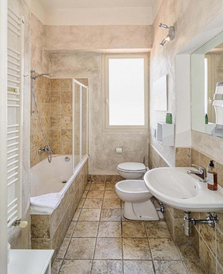 B&B Relais Inn Лукка Экстерьер фото