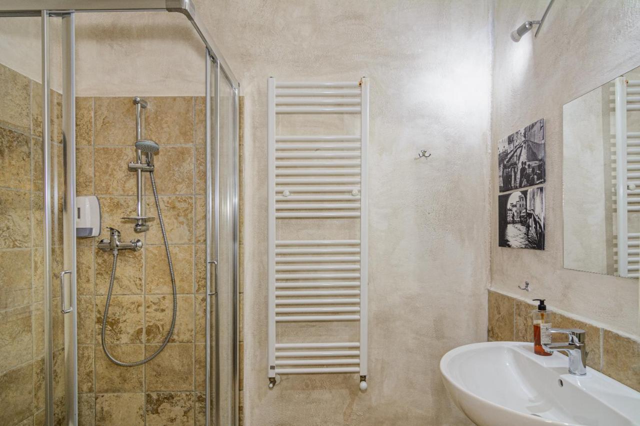 B&B Relais Inn Лукка Экстерьер фото